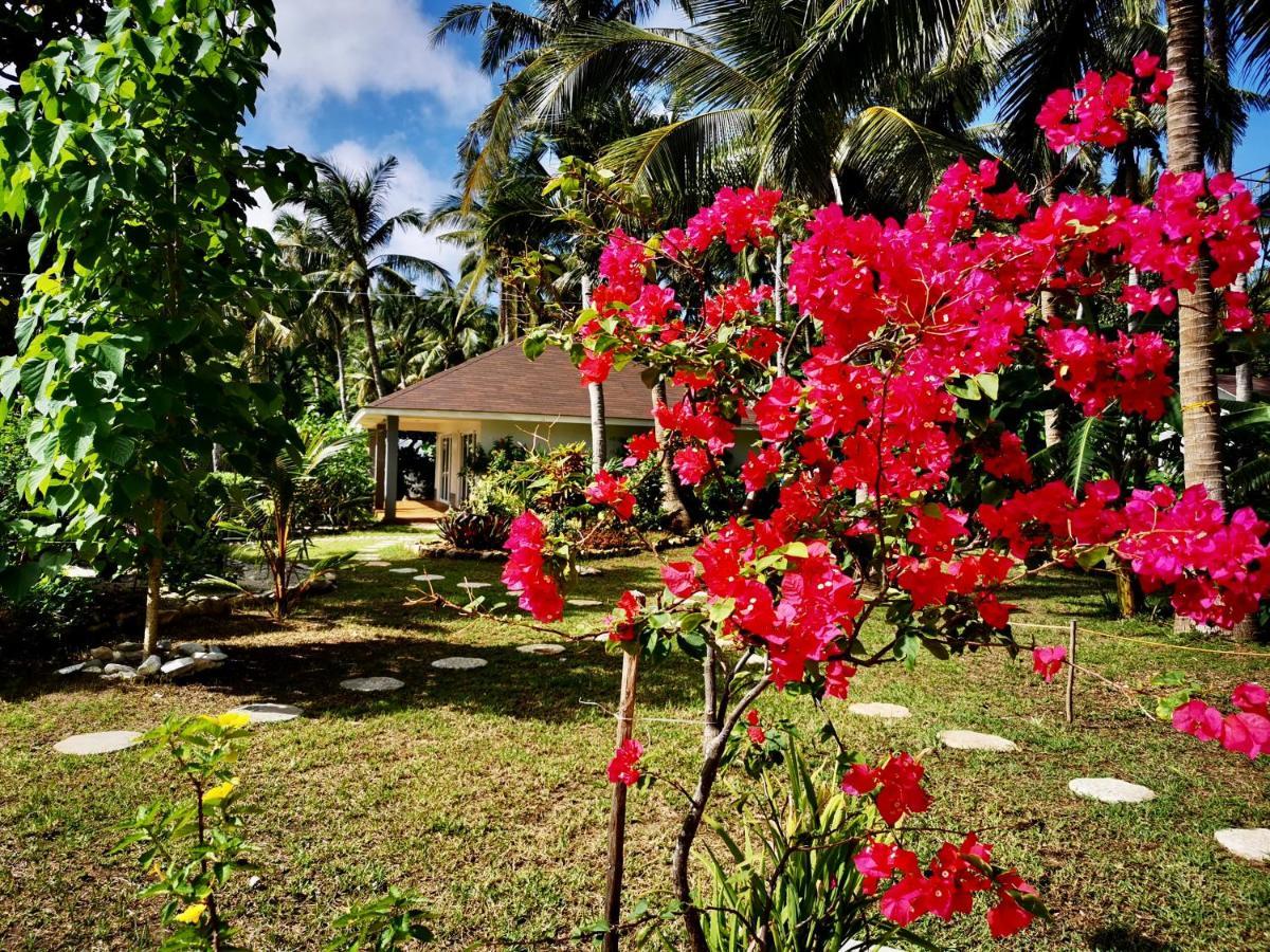 Sunset Cove Beach & Dive Resort Romblon Dış mekan fotoğraf