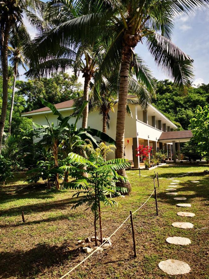 Sunset Cove Beach & Dive Resort Romblon Dış mekan fotoğraf