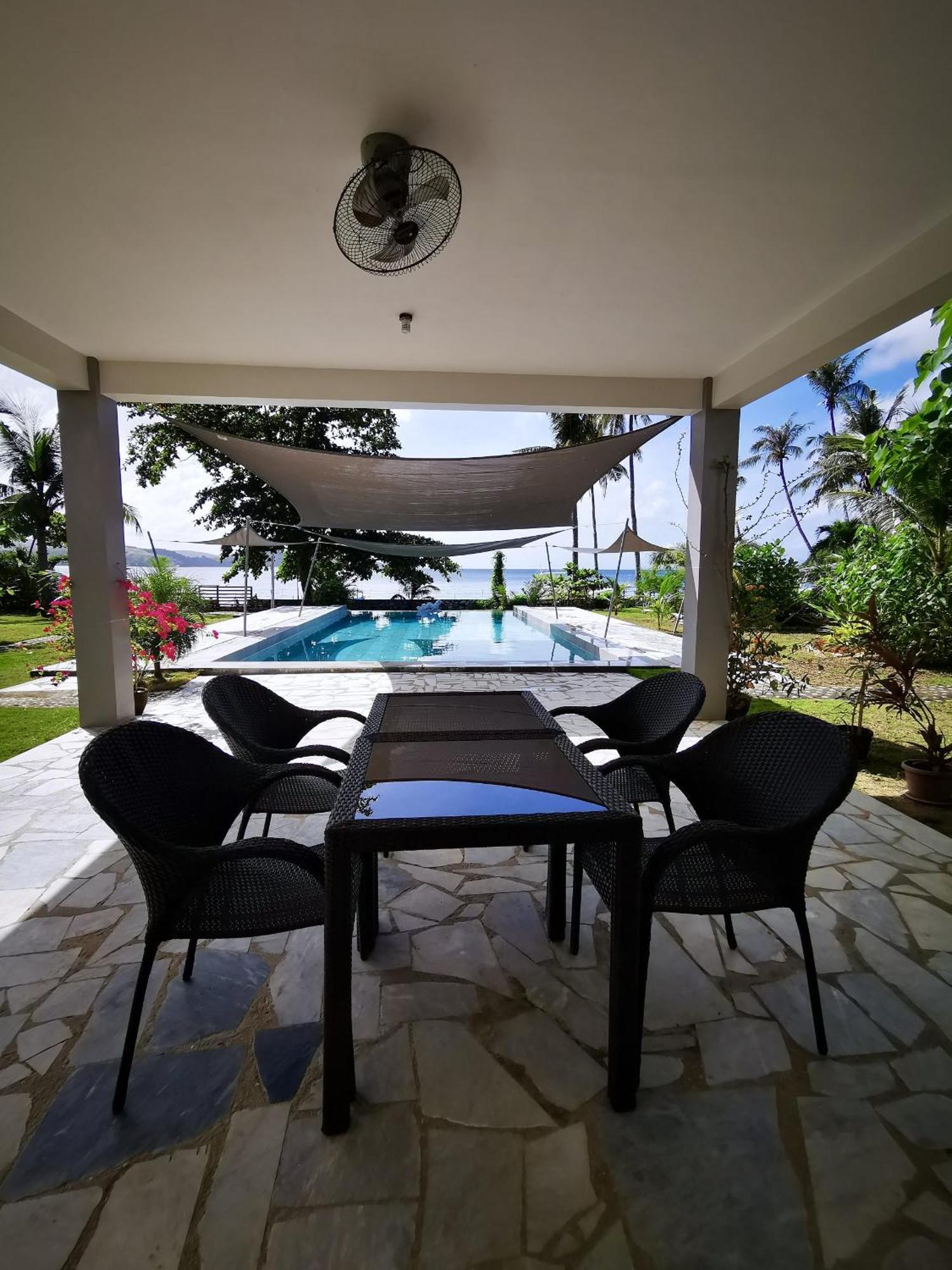 Sunset Cove Beach & Dive Resort Romblon Dış mekan fotoğraf