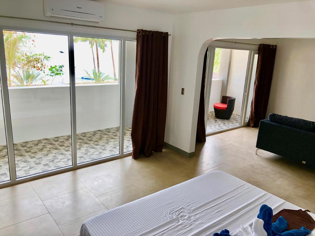 Sunset Cove Beach & Dive Resort Romblon Dış mekan fotoğraf