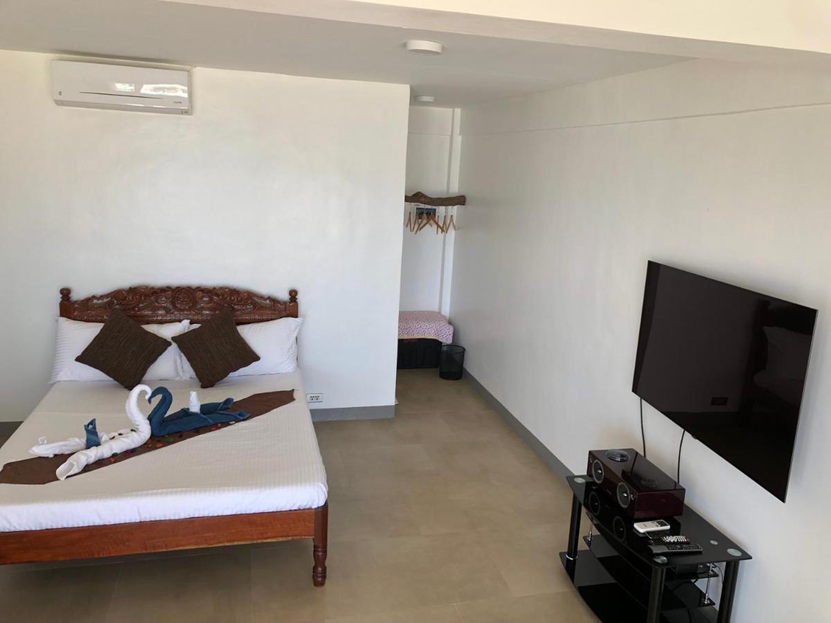 Sunset Cove Beach & Dive Resort Romblon Dış mekan fotoğraf